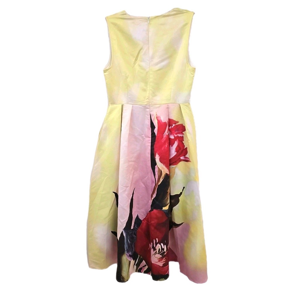 Vibrant Floral Print Classic Silhouette Sleeveless A-line Feminine Summery Dress - Picture 5 of 12